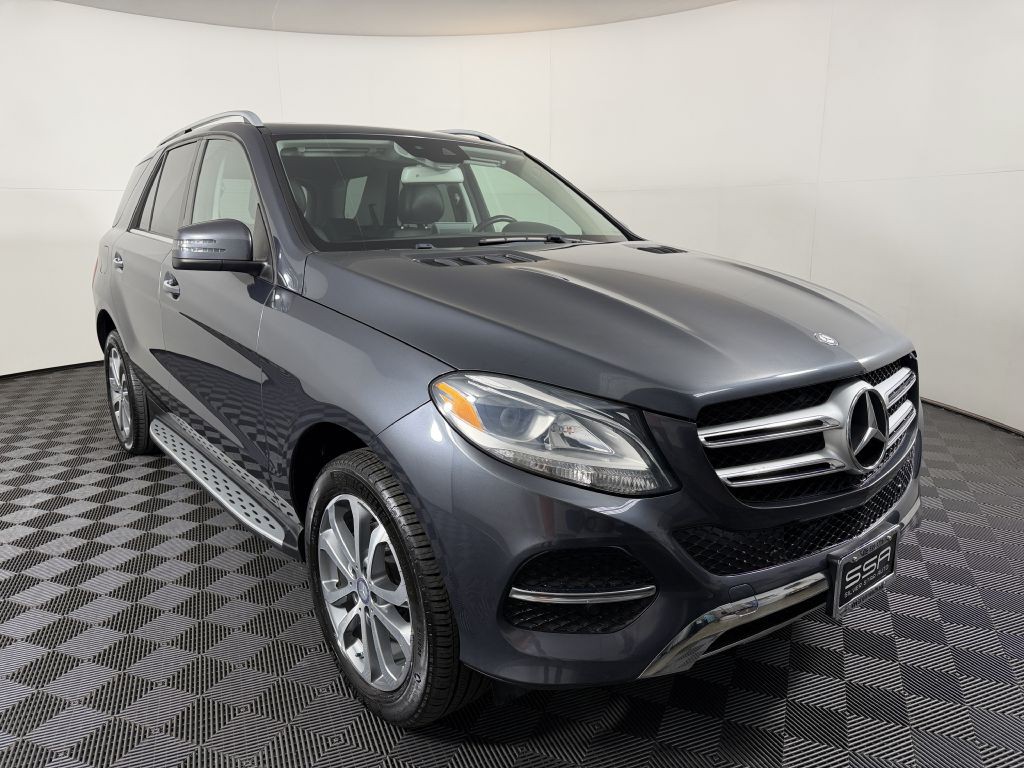 2016 Mercedes-Benz GLE-Class Image 3