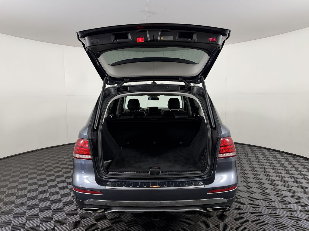 2016 Mercedes-Benz GLE-Class Image 11