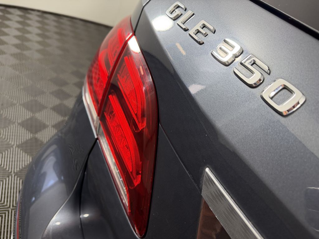 2016 Mercedes-Benz GLE-Class Image 13