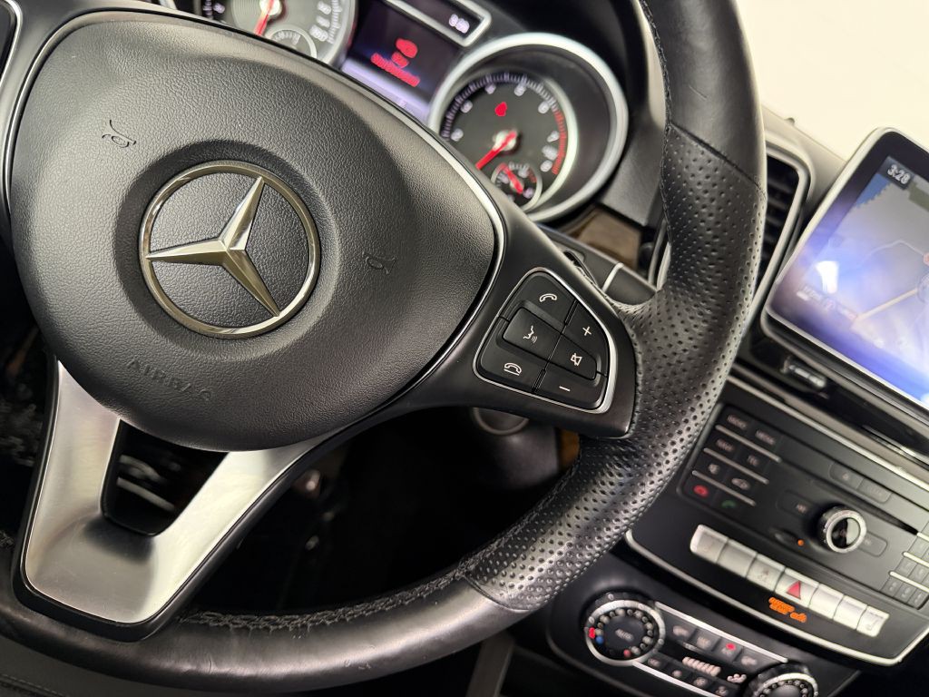 2016 Mercedes-Benz GLE-Class Image 28
