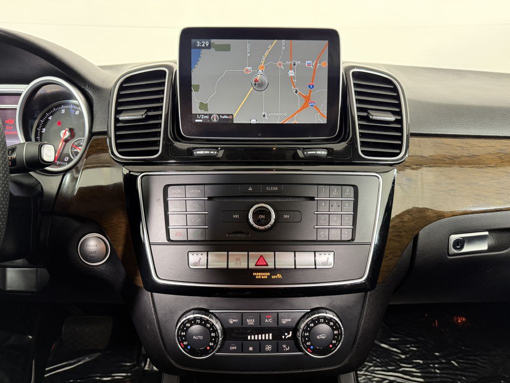 2016 Mercedes-Benz GLE-Class Image 30