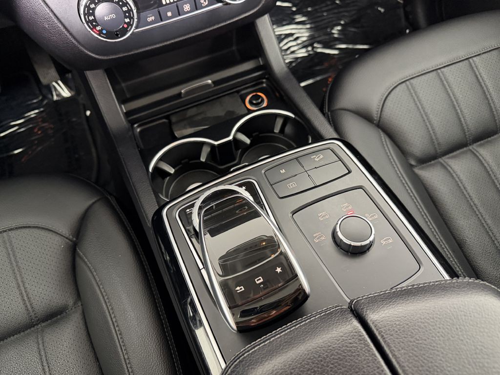 2016 Mercedes-Benz GLE-Class Image 31