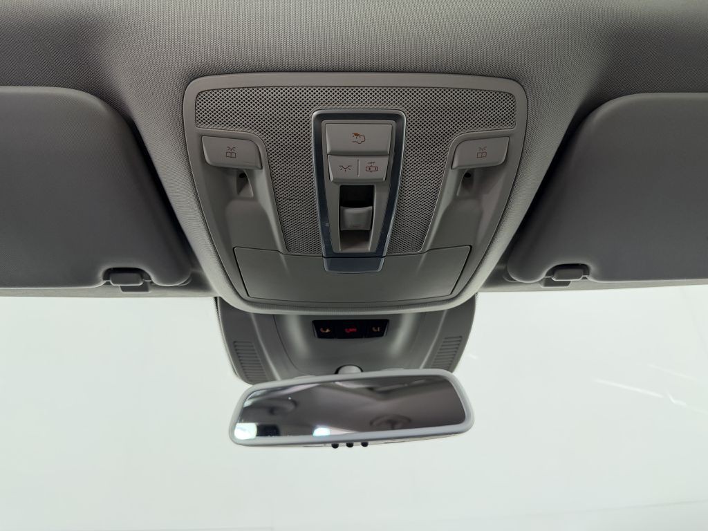 2016 Mercedes-Benz GLE-Class Image 36