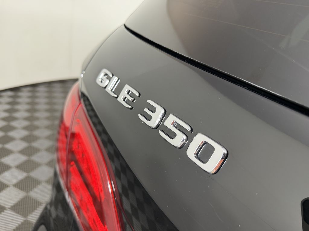 2017 Mercedes-Benz GLE-Class Image 13