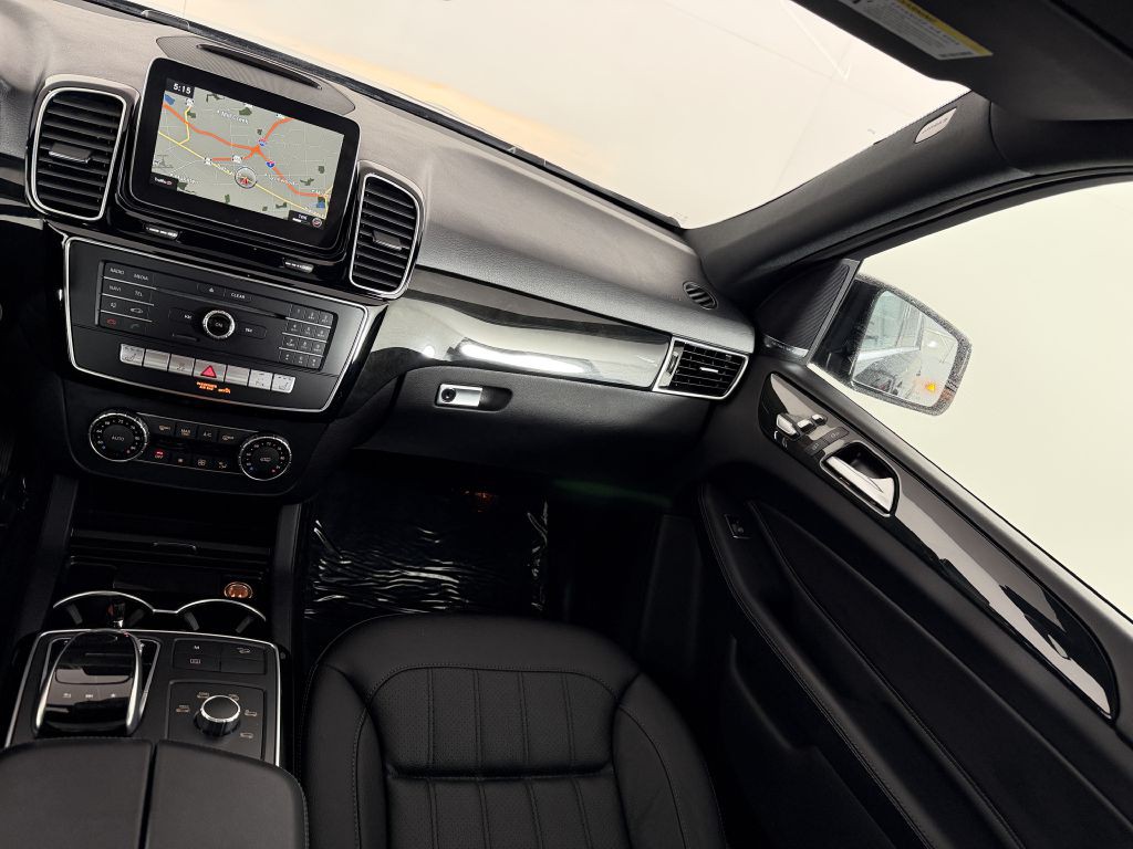 2017 Mercedes-Benz GLE-Class Image 25