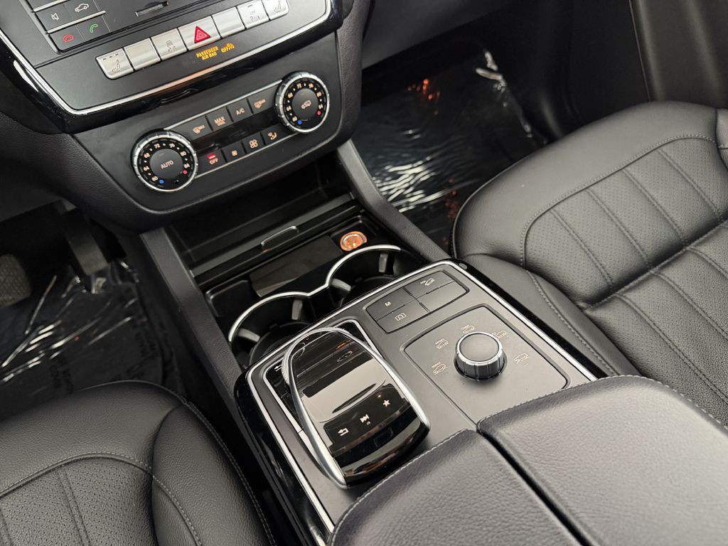 2017 Mercedes-Benz GLE-Class Image 31
