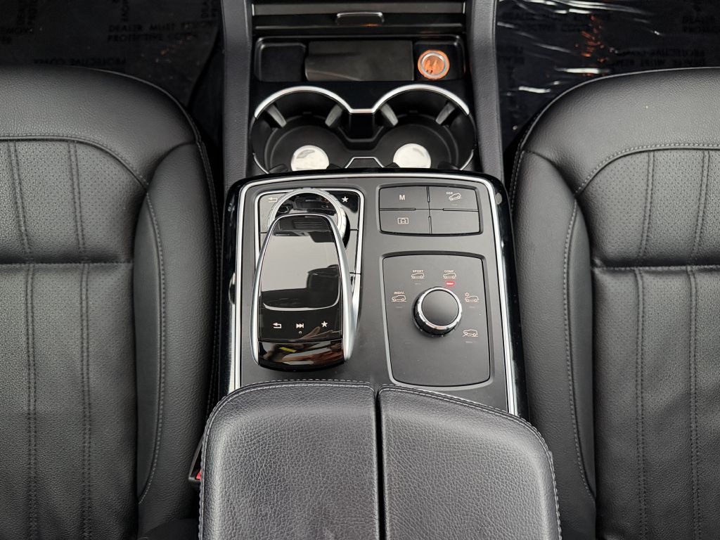 2017 Mercedes-Benz GLE-Class Image 32