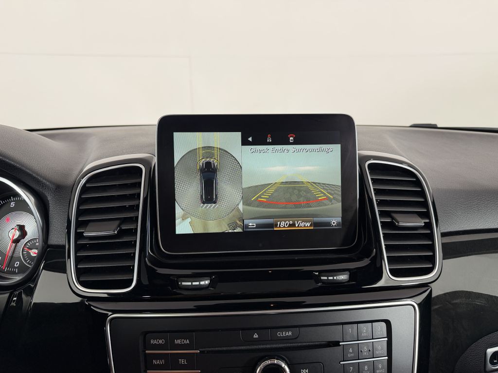 2017 Mercedes-Benz GLE-Class Image 35