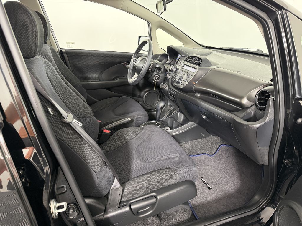 2012 Honda Fit Image 15