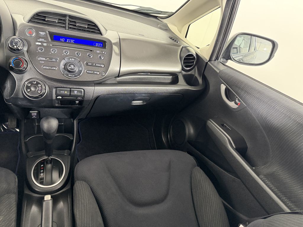 2012 Honda Fit Image 19