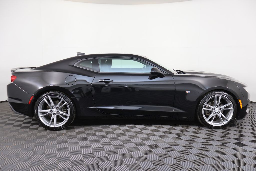 2019 Chevrolet Camaro Image 6