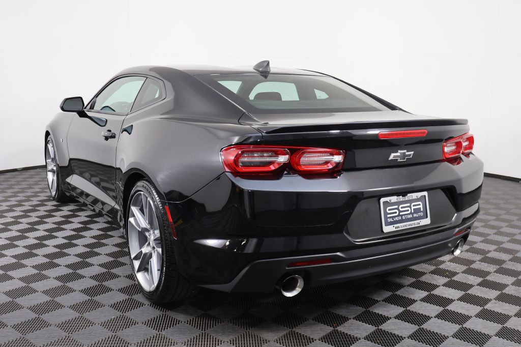 2019 Chevrolet Camaro Image 10