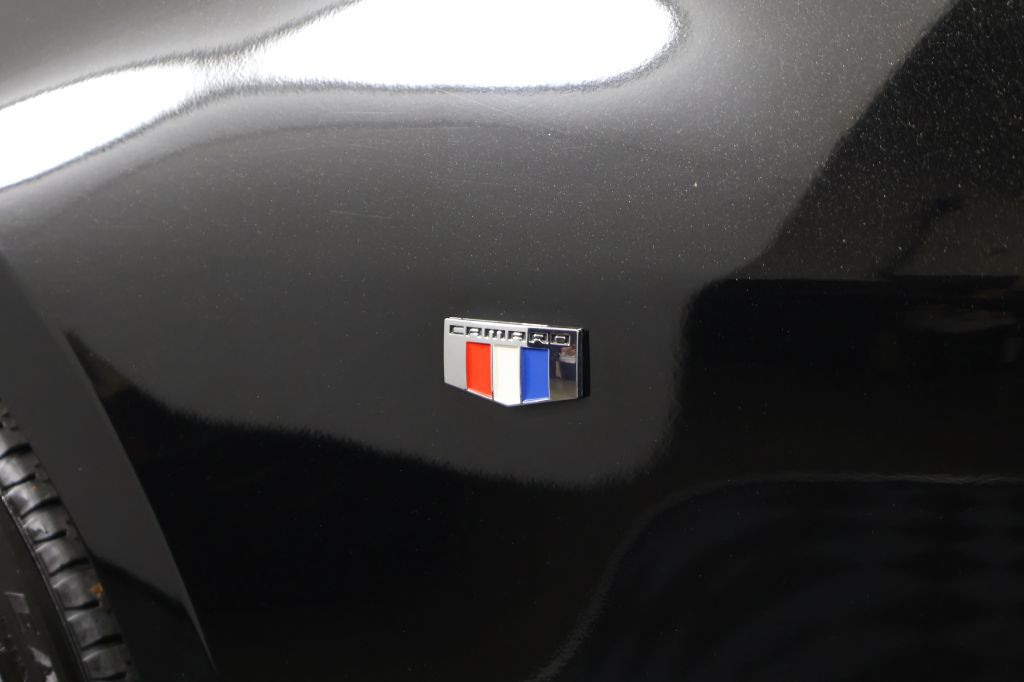 2019 Chevrolet Camaro Image 25
