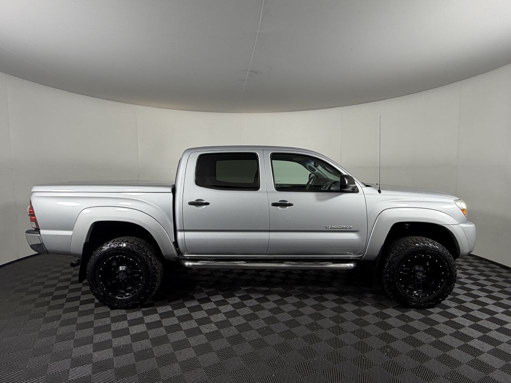 2010 Toyota Tacoma Image 7