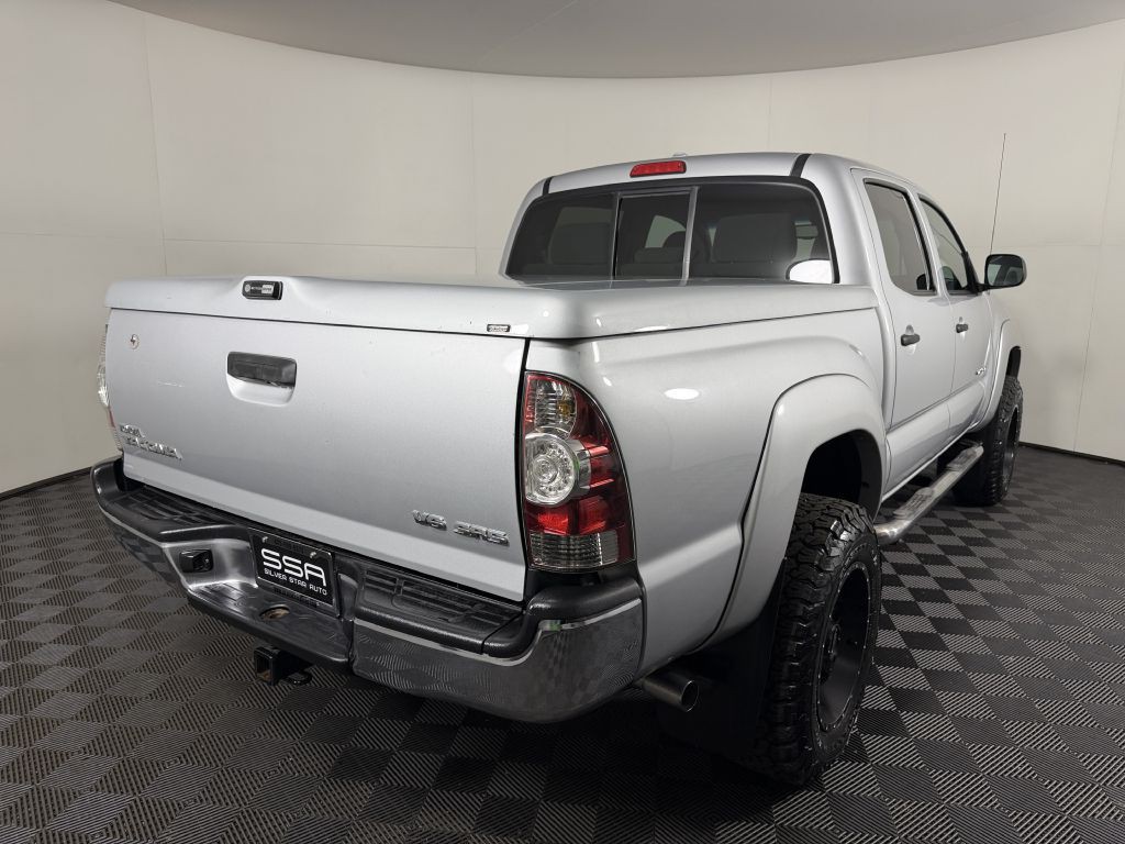 2010 Toyota Tacoma Image 10