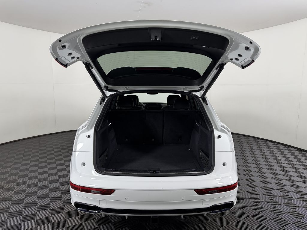2019 Audi Q5 Image 10
