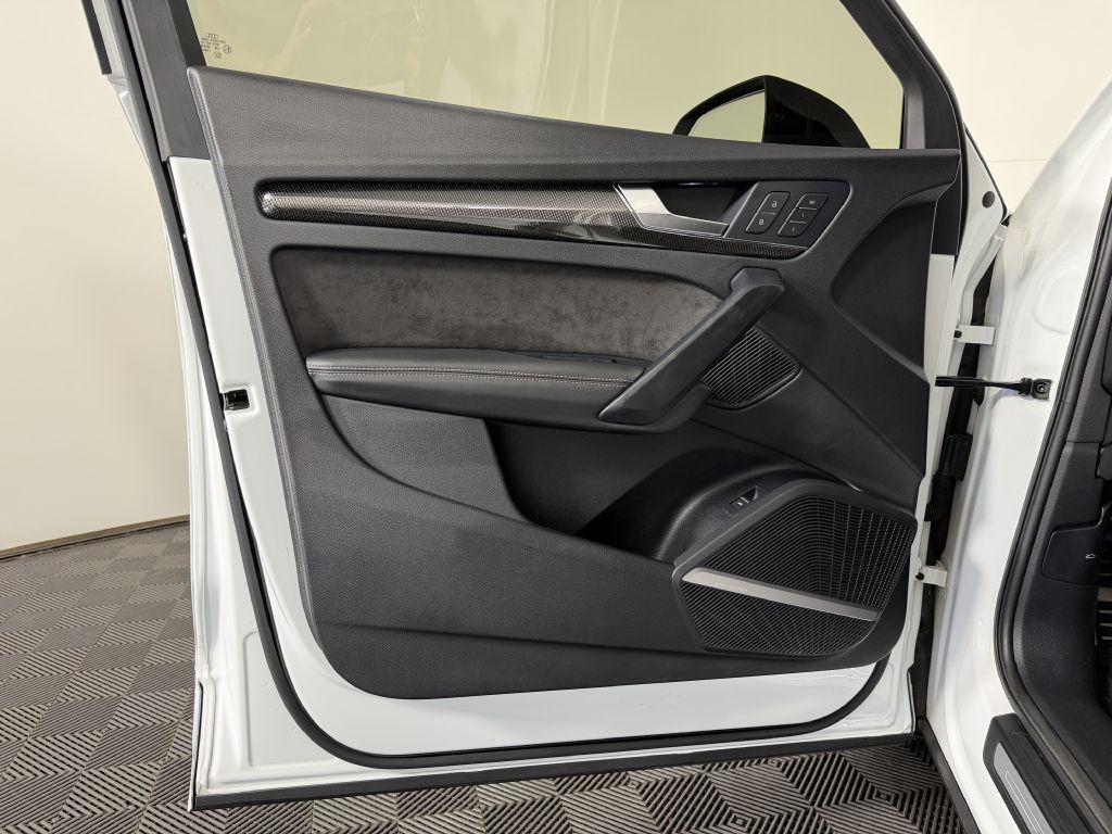 2019 Audi Q5 Image 15