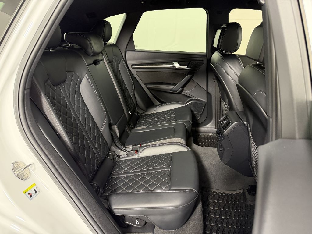 2019 Audi Q5 Image 26