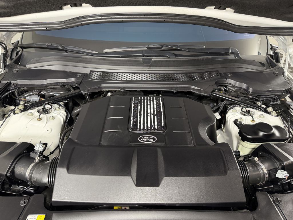 2016 Land Rover Range Rover Image 53