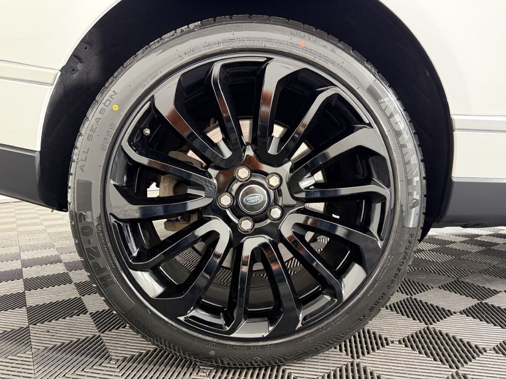 2016 Land Rover Range Rover Image 57