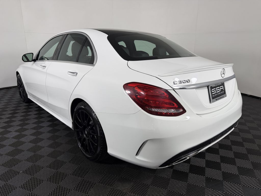 2015 Mercedes-Benz C-Class Image 8
