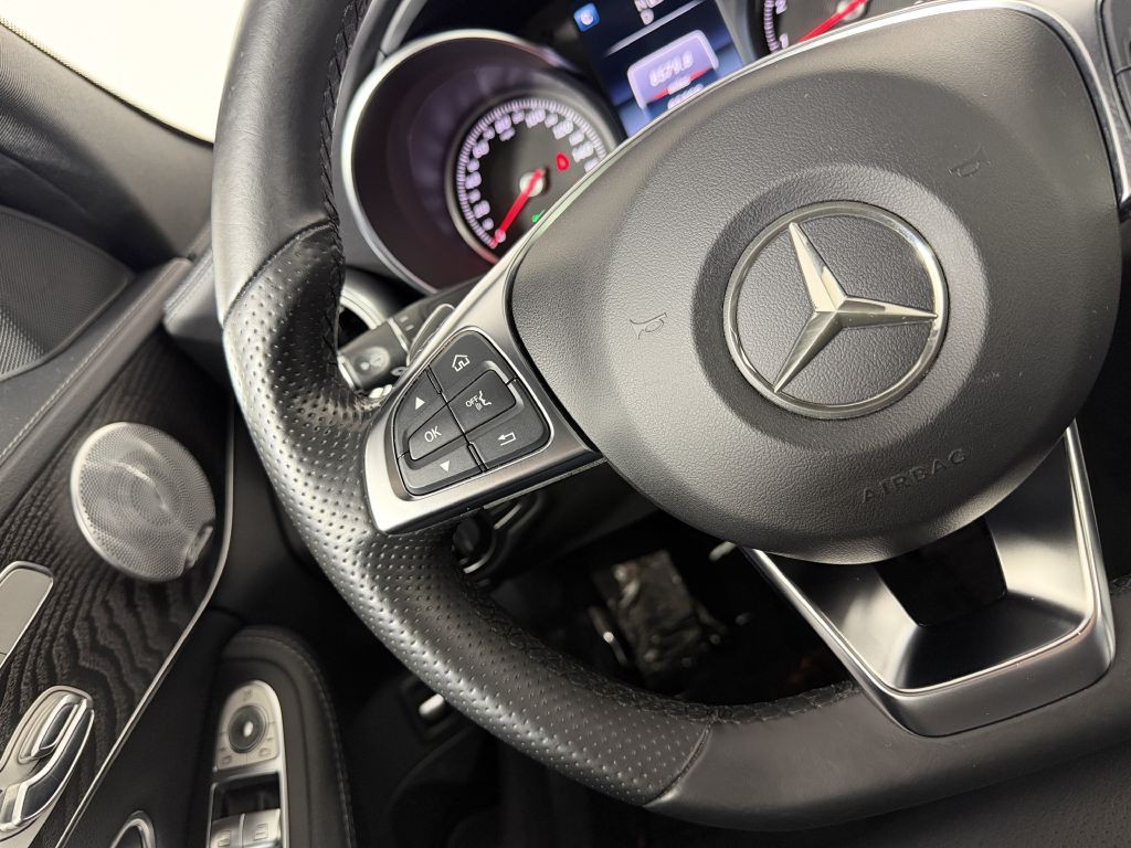 2015 Mercedes-Benz C-Class Image 29
