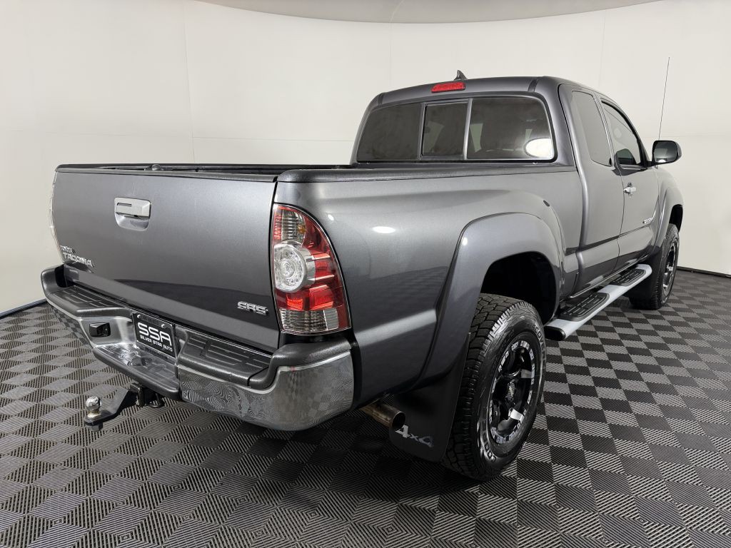 2015 Toyota Tacoma Image 5