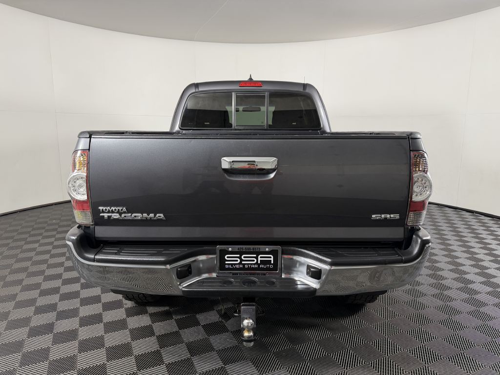 2015 Toyota Tacoma Image 7