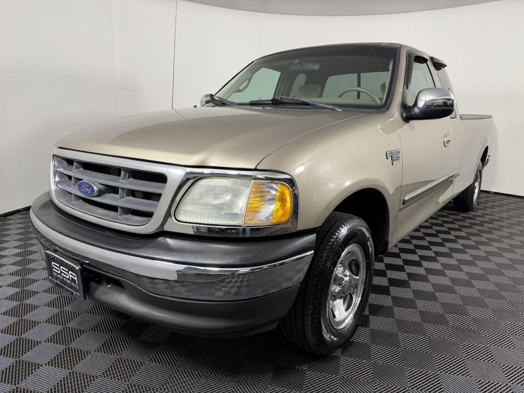 2002 Ford F-150 Image 1
