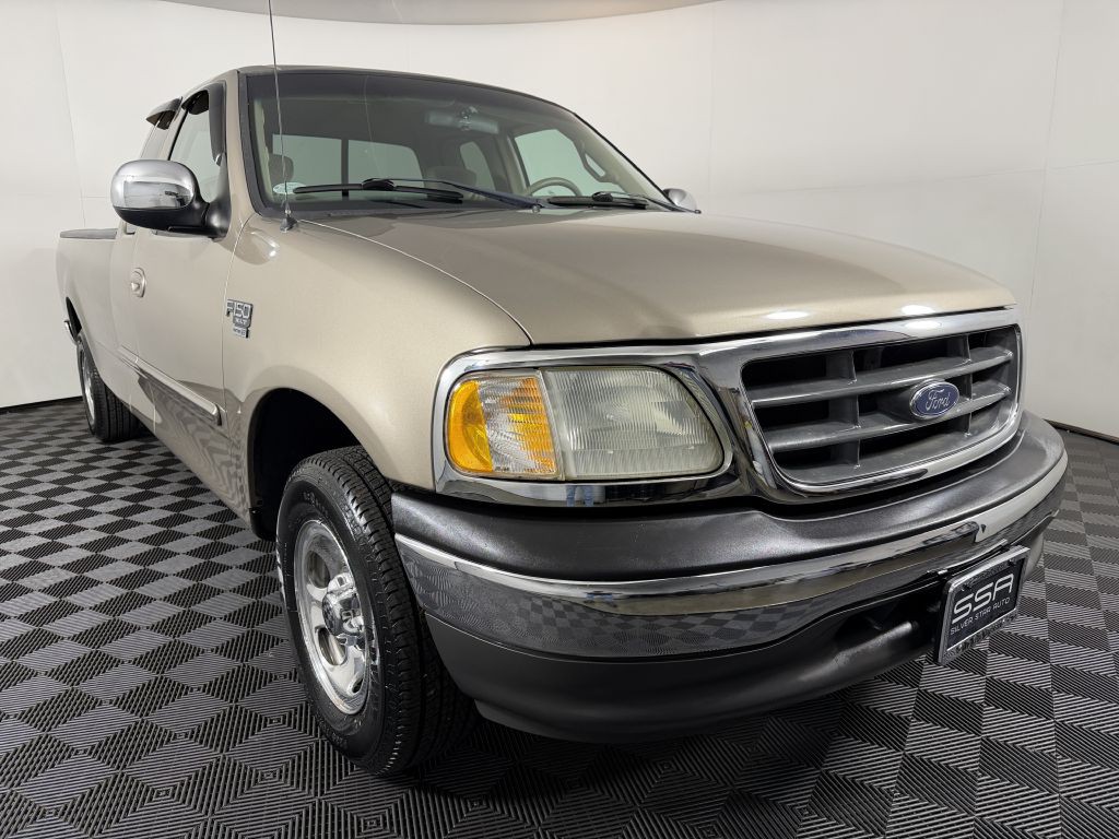 2002 Ford F-150 Image 3