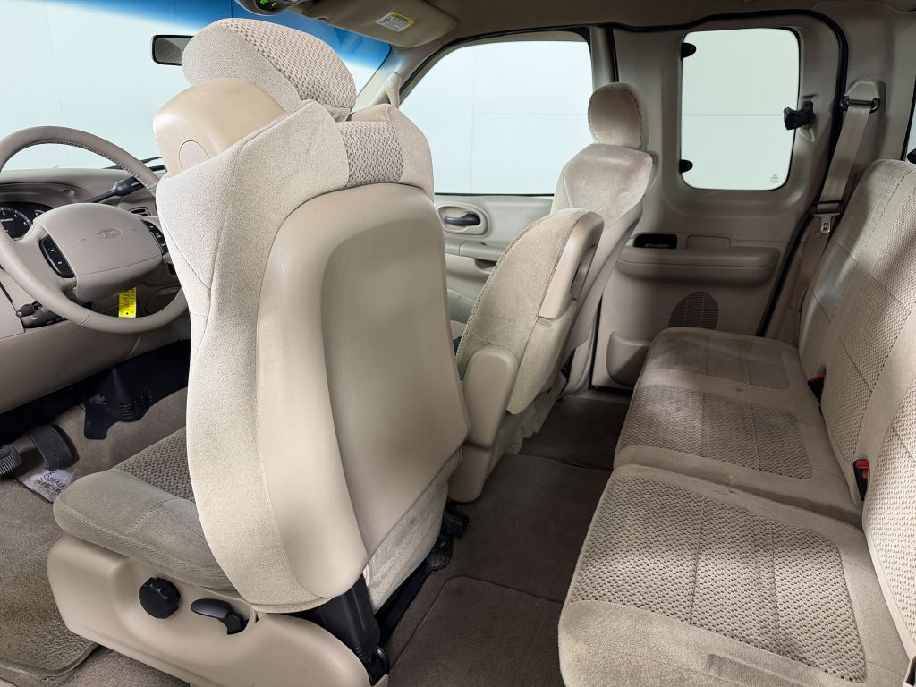 2002 Ford F-150 Image 14