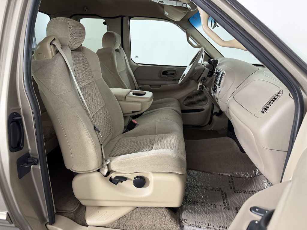 2002 Ford F-150 Image 18