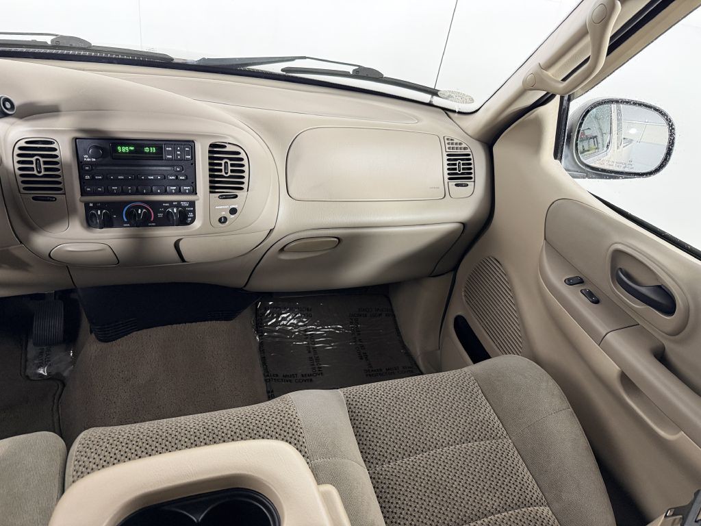 2002 Ford F-150 Image 27