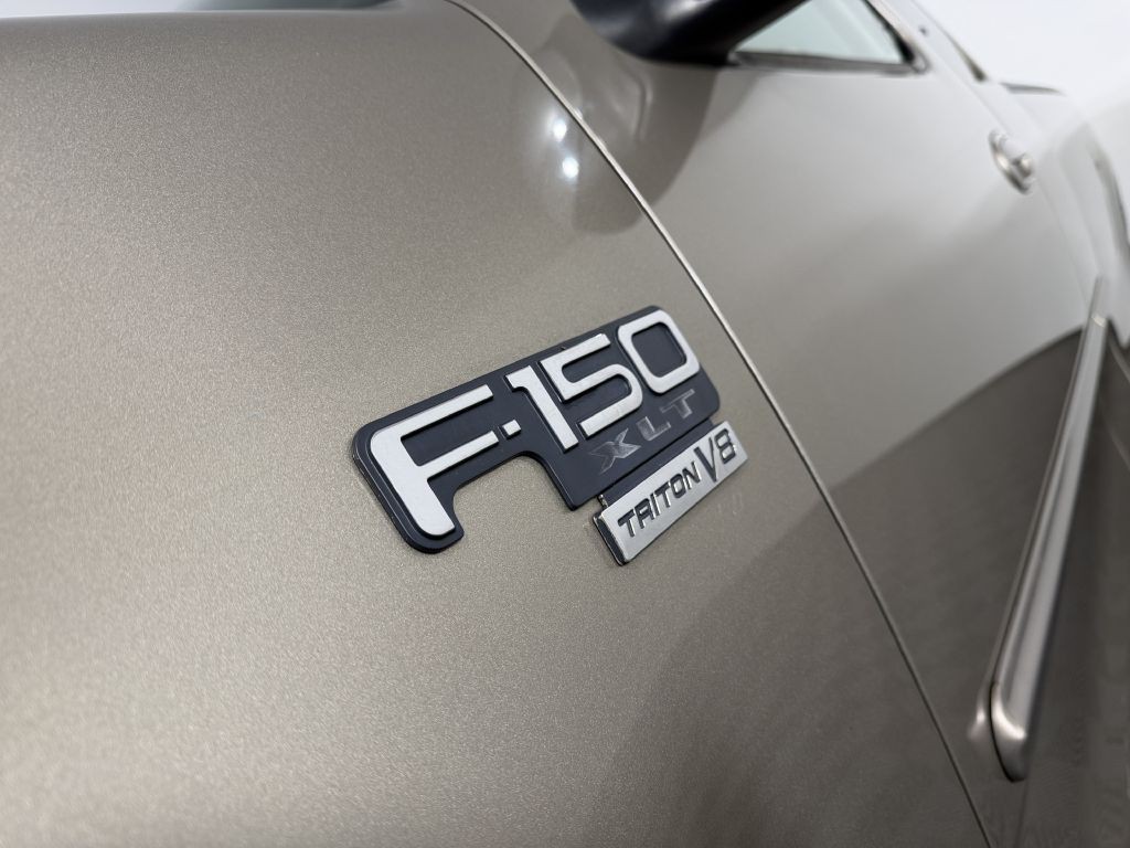 2002 Ford F-150 Image 35
