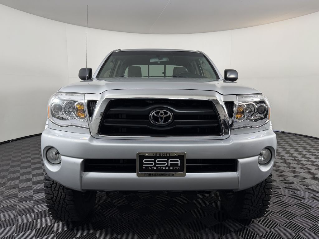 2008 Toyota Tacoma Image 2
