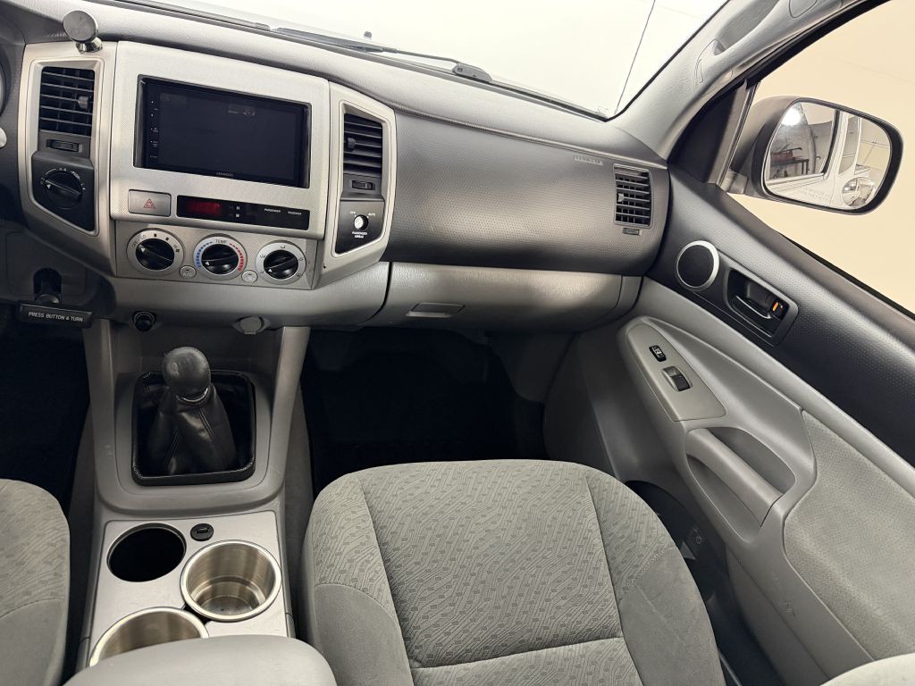2008 Toyota Tacoma Image 16