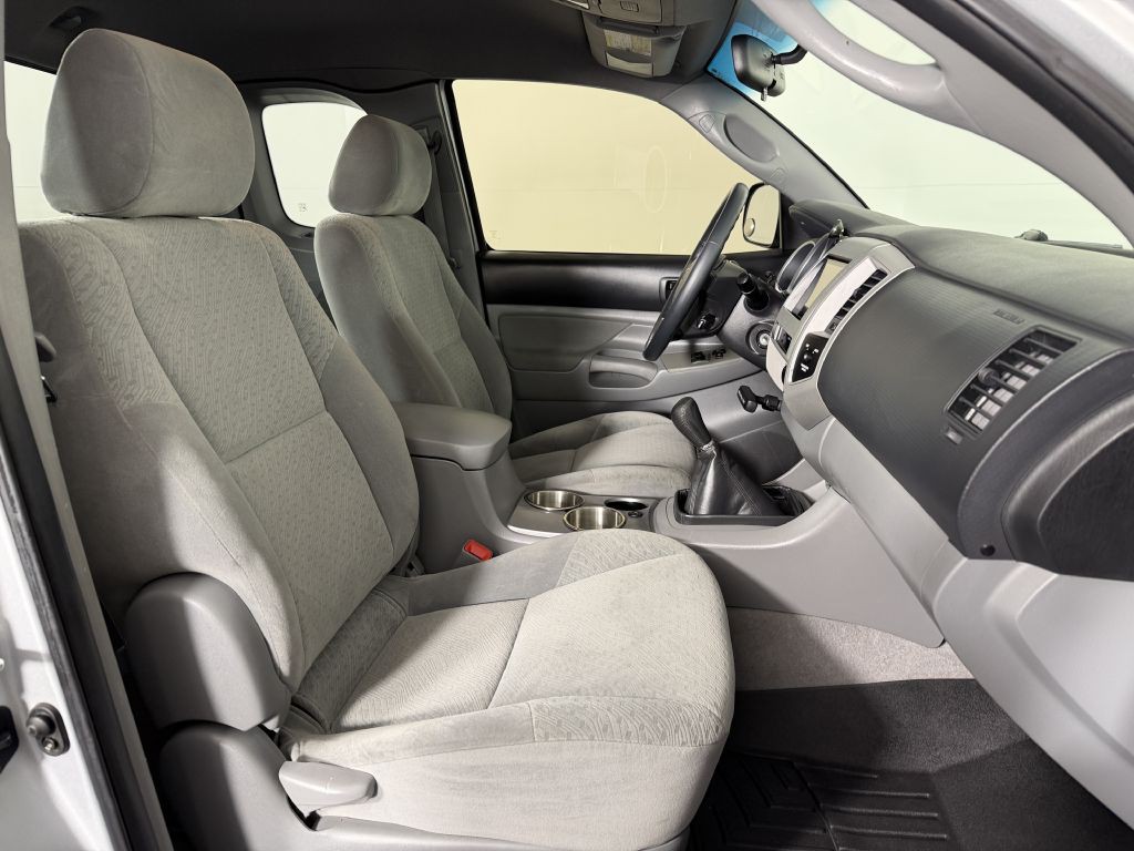 2008 Toyota Tacoma Image 25