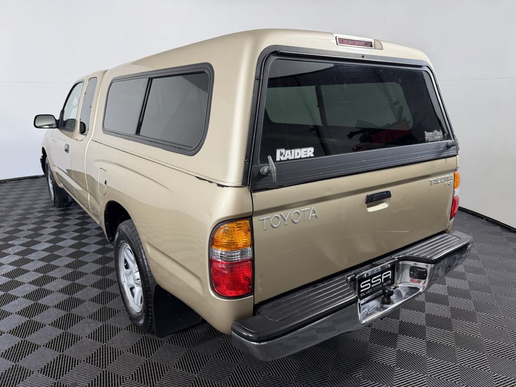 2002 Toyota Tacoma Image 9