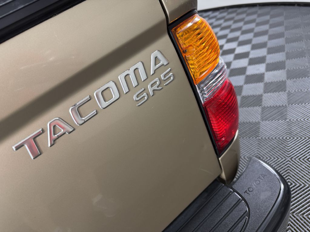 2002 Toyota Tacoma Image 30