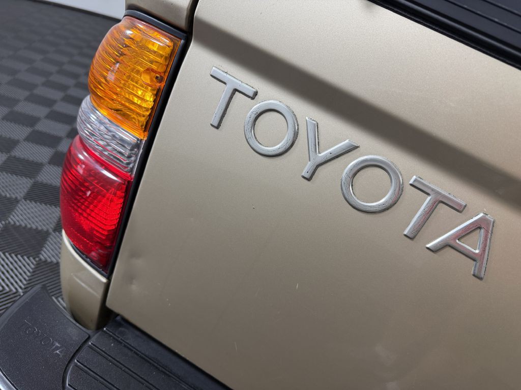 2002 Toyota Tacoma Image 31