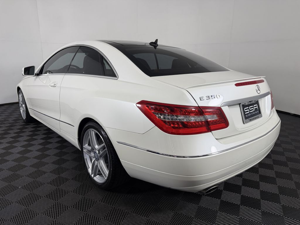 2013 Mercedes-Benz E-Class Image 10