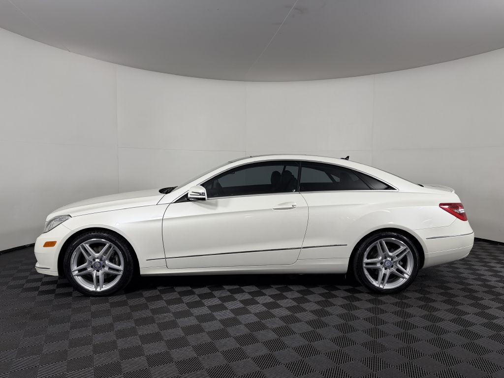 2013 Mercedes-Benz E-Class Image 11