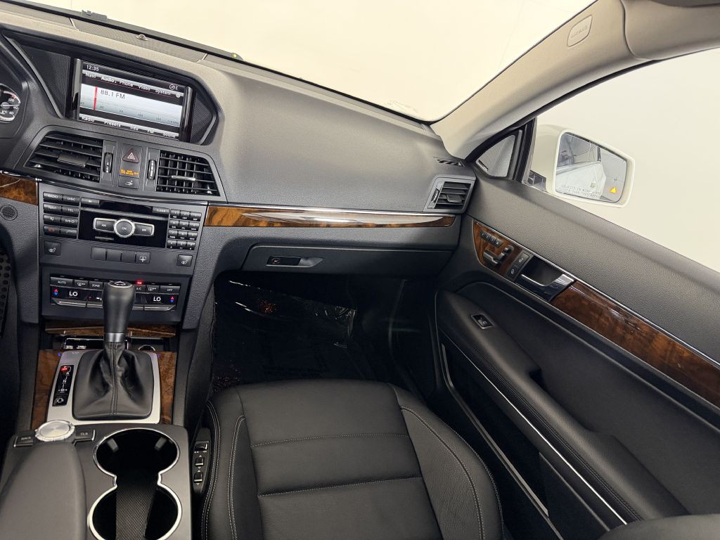 2013 Mercedes-Benz E-Class Image 20