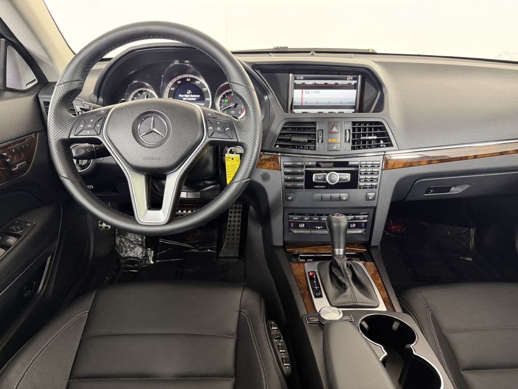 2013 Mercedes-Benz E-Class Image 21