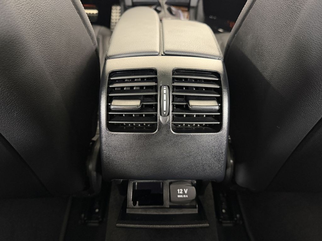 2013 Mercedes-Benz E-Class Image 50