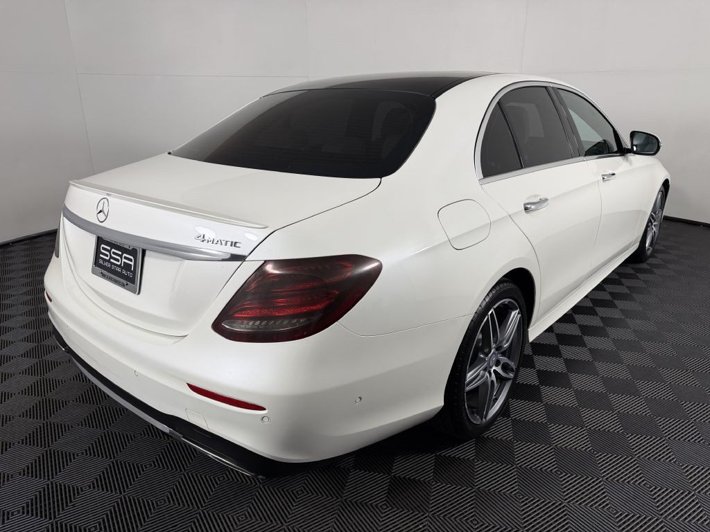 2017 Mercedes-Benz E-Class Image 6