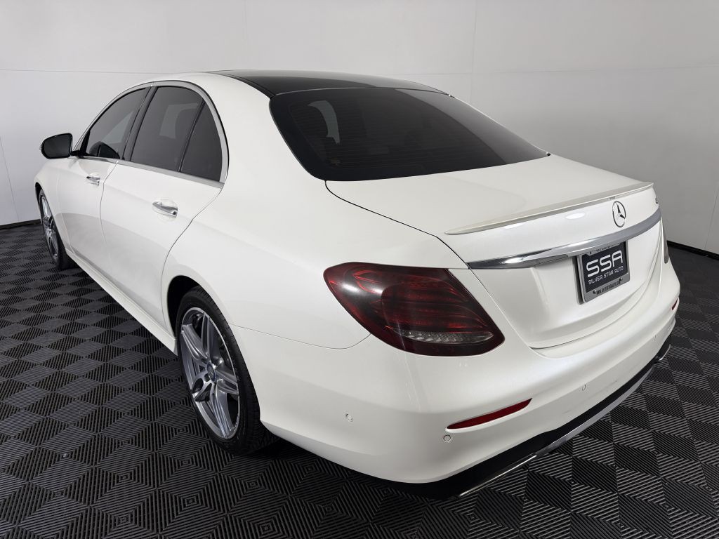 2017 Mercedes-Benz E-Class Image 8