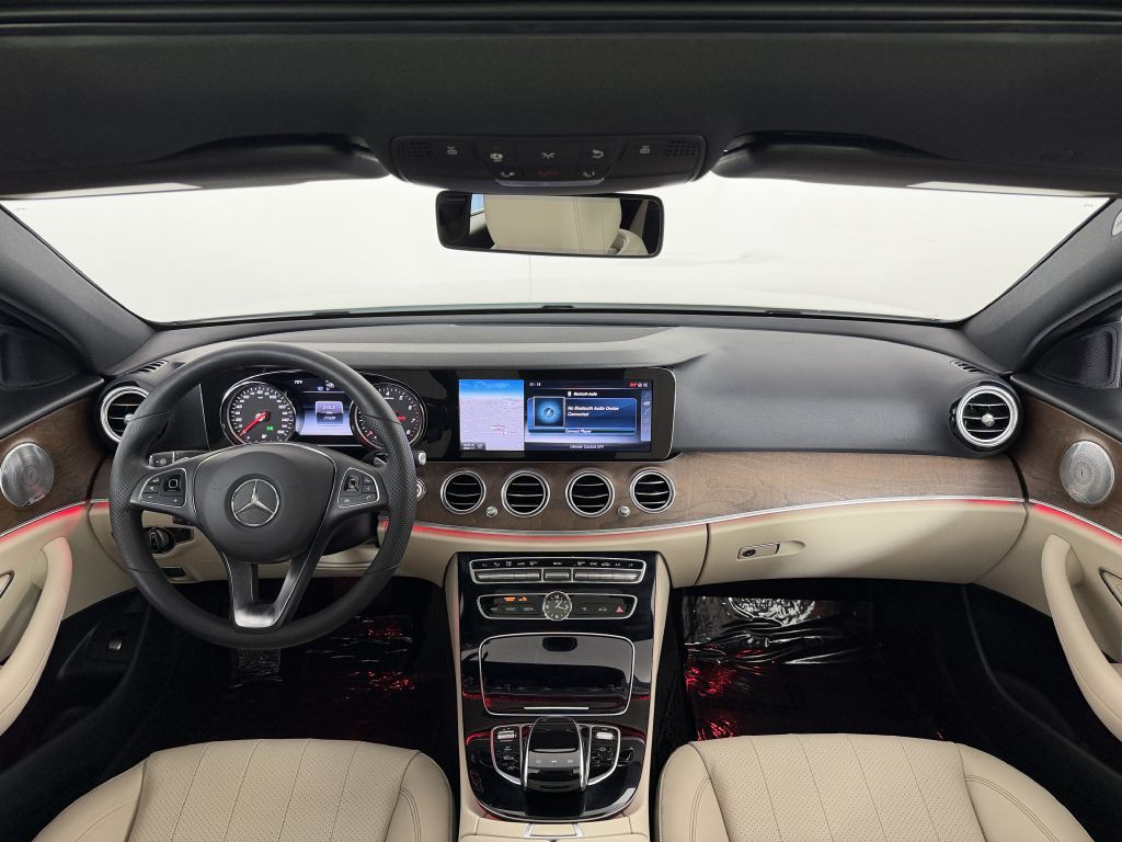 2017 Mercedes-Benz E-Class Image 11
