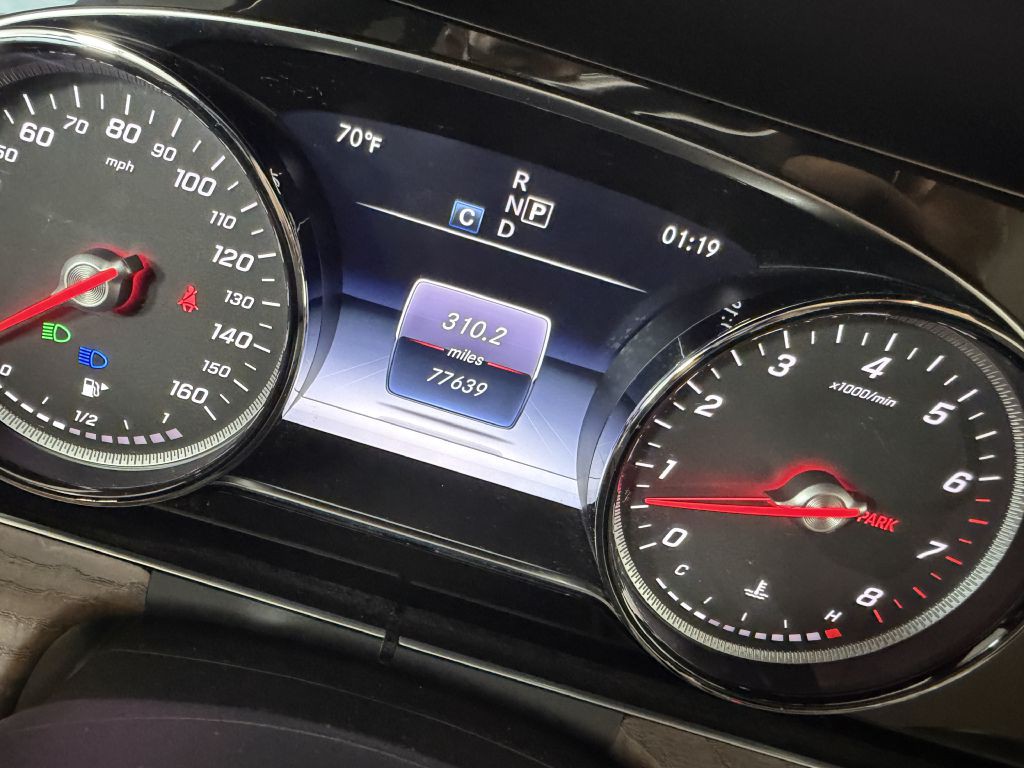 2017 Mercedes-Benz E-Class Image 33