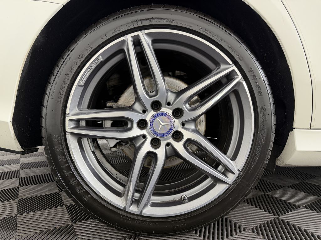 2017 Mercedes-Benz E-Class Image 58
